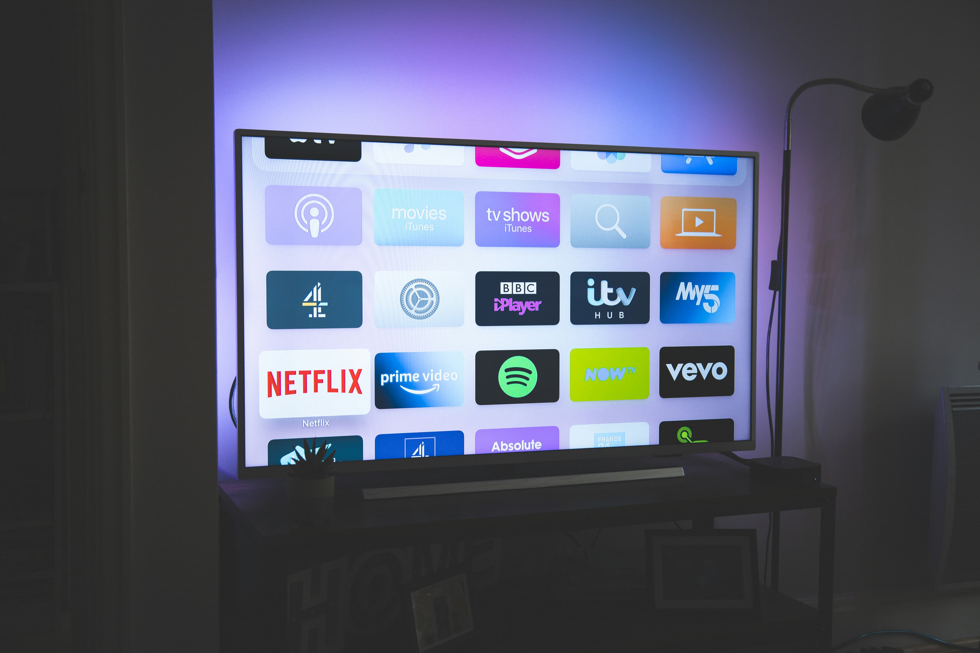 KenoaTV channel customization guide